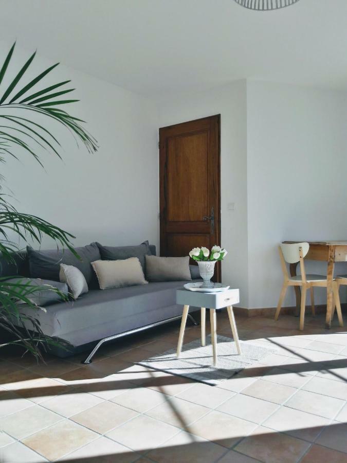 Provence Dodo Bed and Breakfast Villeneuve  Exteriör bild
