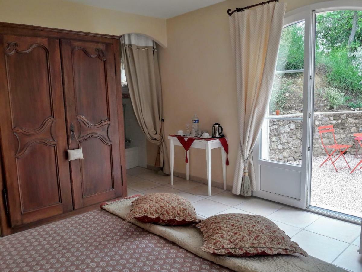 Provence Dodo Bed and Breakfast Villeneuve  Exteriör bild